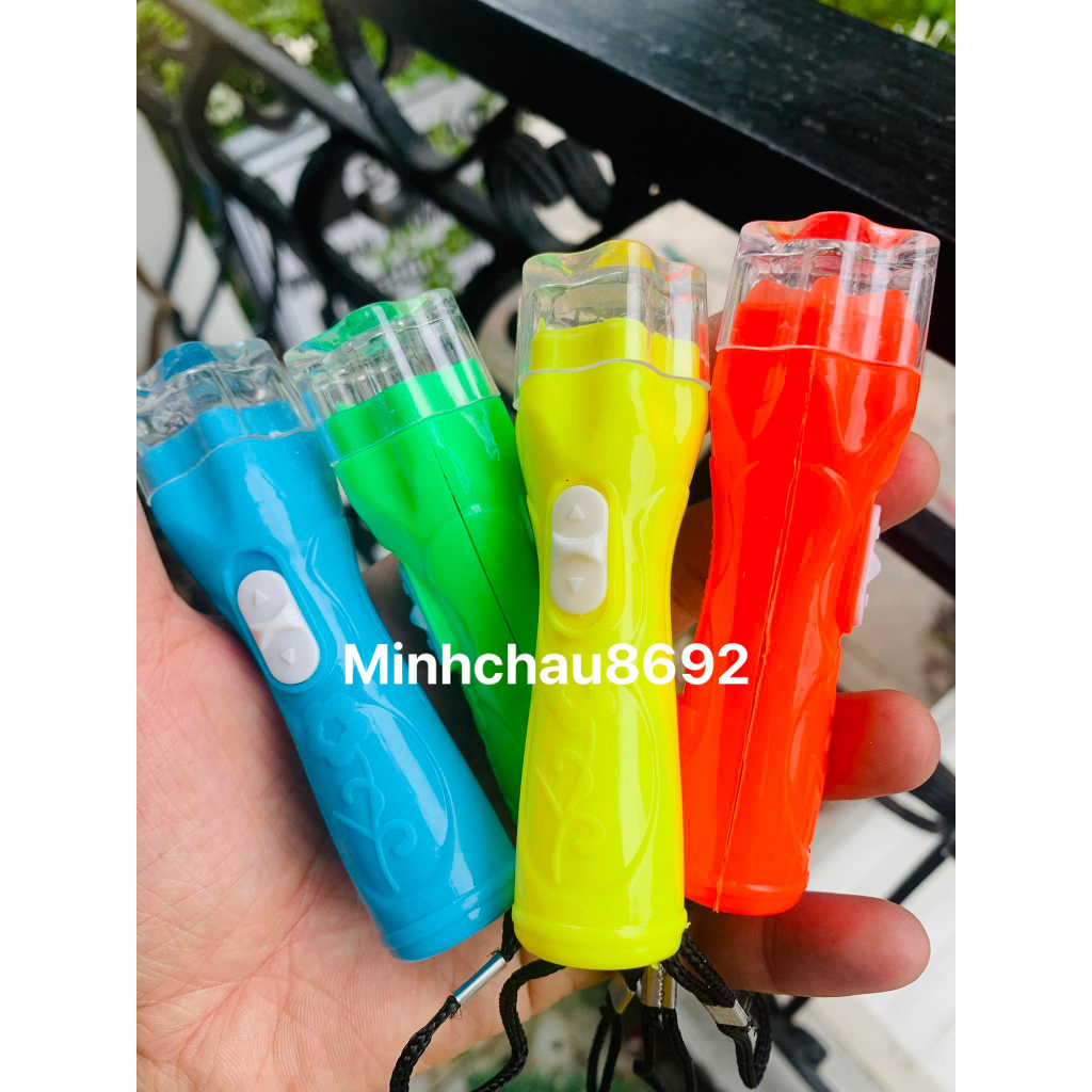 Đèn pin đồ chơi cho bé , Đèn pin sáng vỉ 20 cái cho bé