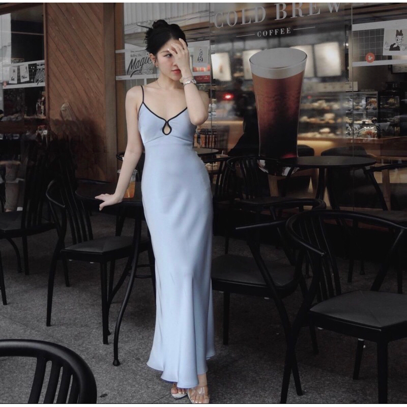 Đầm Lụa Viền Ngực Có Mút