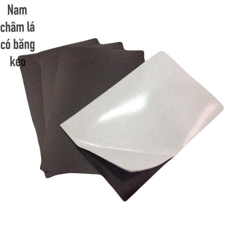 Nam châm lá dày 0,75 - A4 Nam châm dẻo có băng keo. Nam châm dạy học