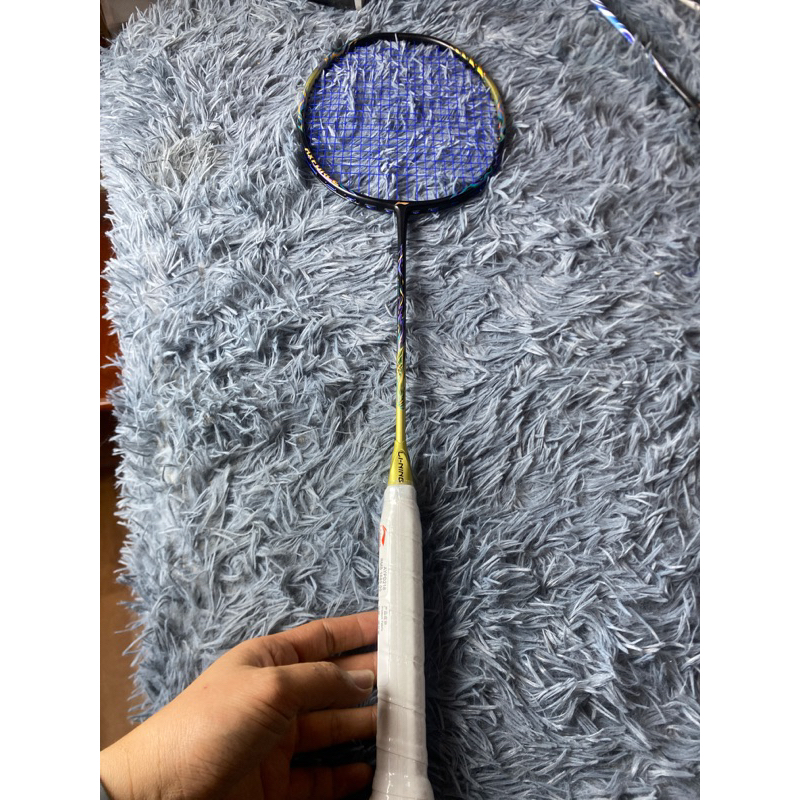 vợt cầu lông lining axforce 100 ( tặng cước căng sẵn 11kg + 1 cuốn cán + 1 bao đựng vợt)