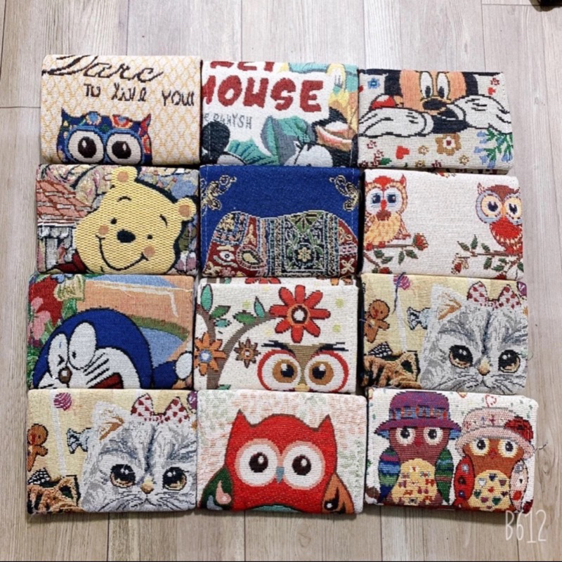 Ví thổ Cẩm , ví gập hoạ tiết con vật , thêu hoa