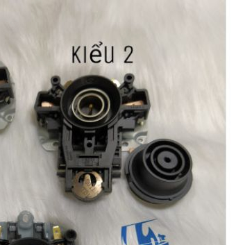 Đế ấm siêu tốc liền công tắc 3 kiểu