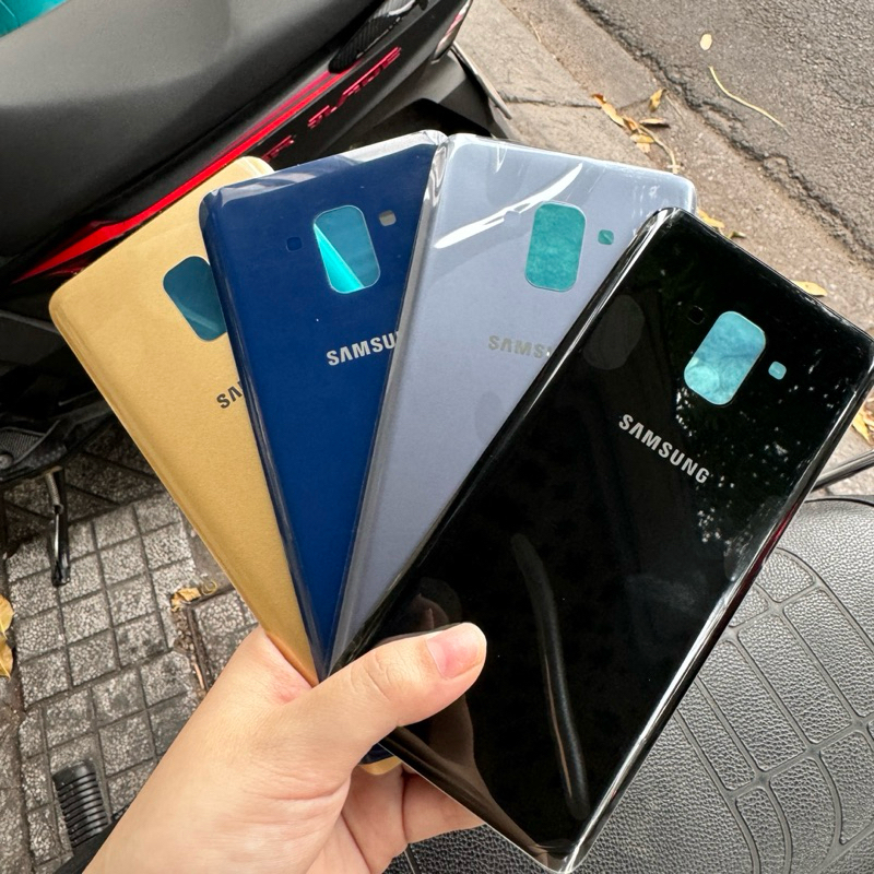 NẮP LƯNG THAY THẾ DÀNH CHO MÁY SAMSUNG A8 PLUS ( A8+ / A730 )
