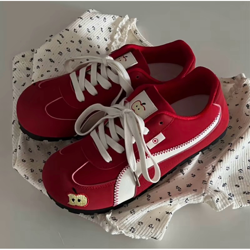 [FULL BOX-Chân To Tăng Size] Giày thể thao nữ đế siêu nhẹ, chất da sịn WY