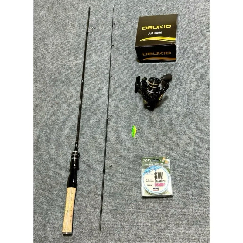 Combo Cần Câu UL Ultralight Cán Gỗ & Máy Deukio AC200 Kèm Mồi, Dây PE – Đồ Câu Giá Rẻ Đầy Đủ