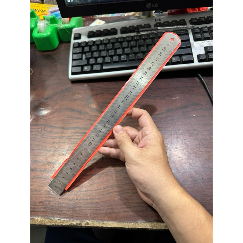 Thước sắt 30cm (Cây)