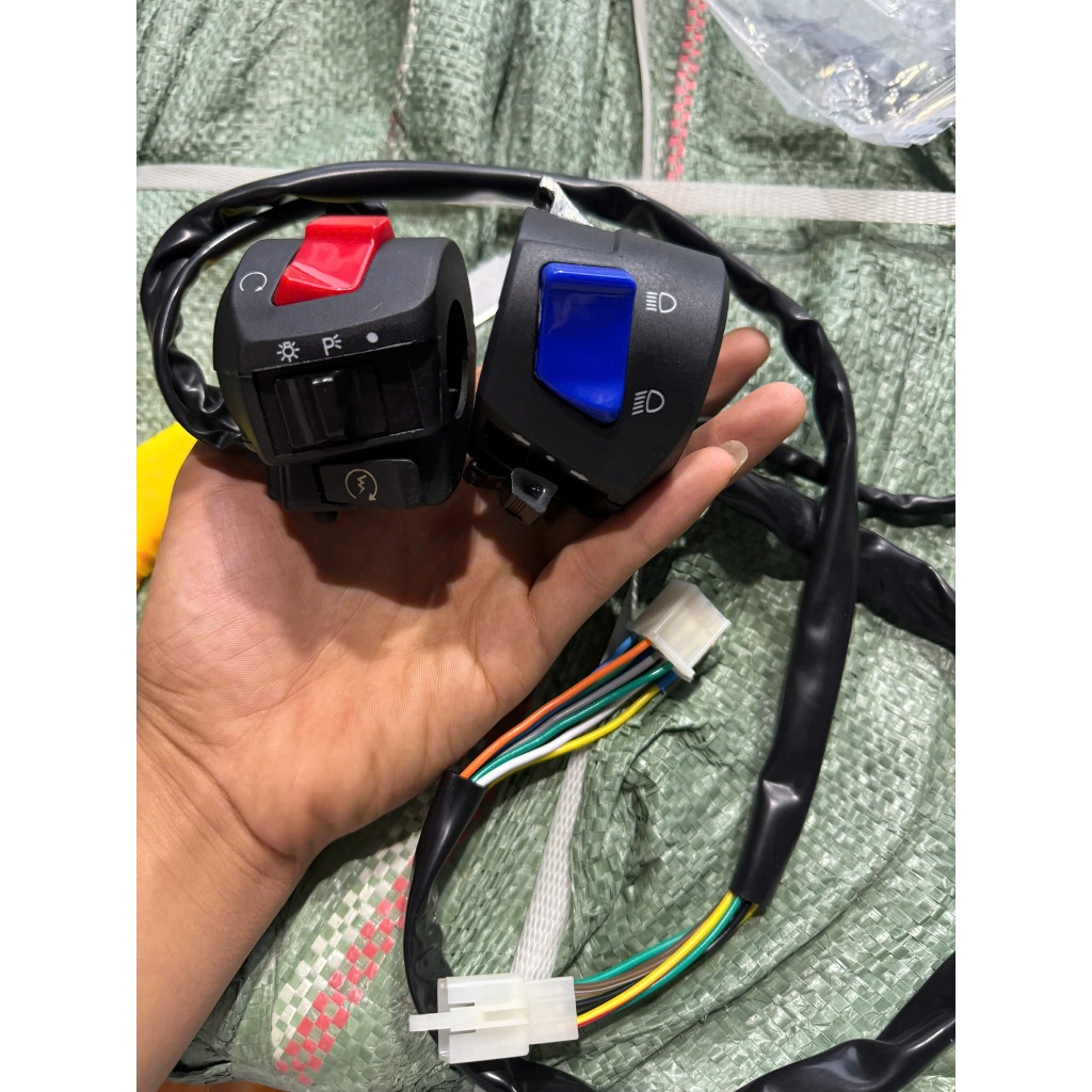 Cùm Công Tác FZ V2 Gắn Lên Ghi Đông Xe( máy,Điện) Hiện Đại Nhiều Chức Năng Trên Xe -HiệnnĐại -Siêu Đẹp