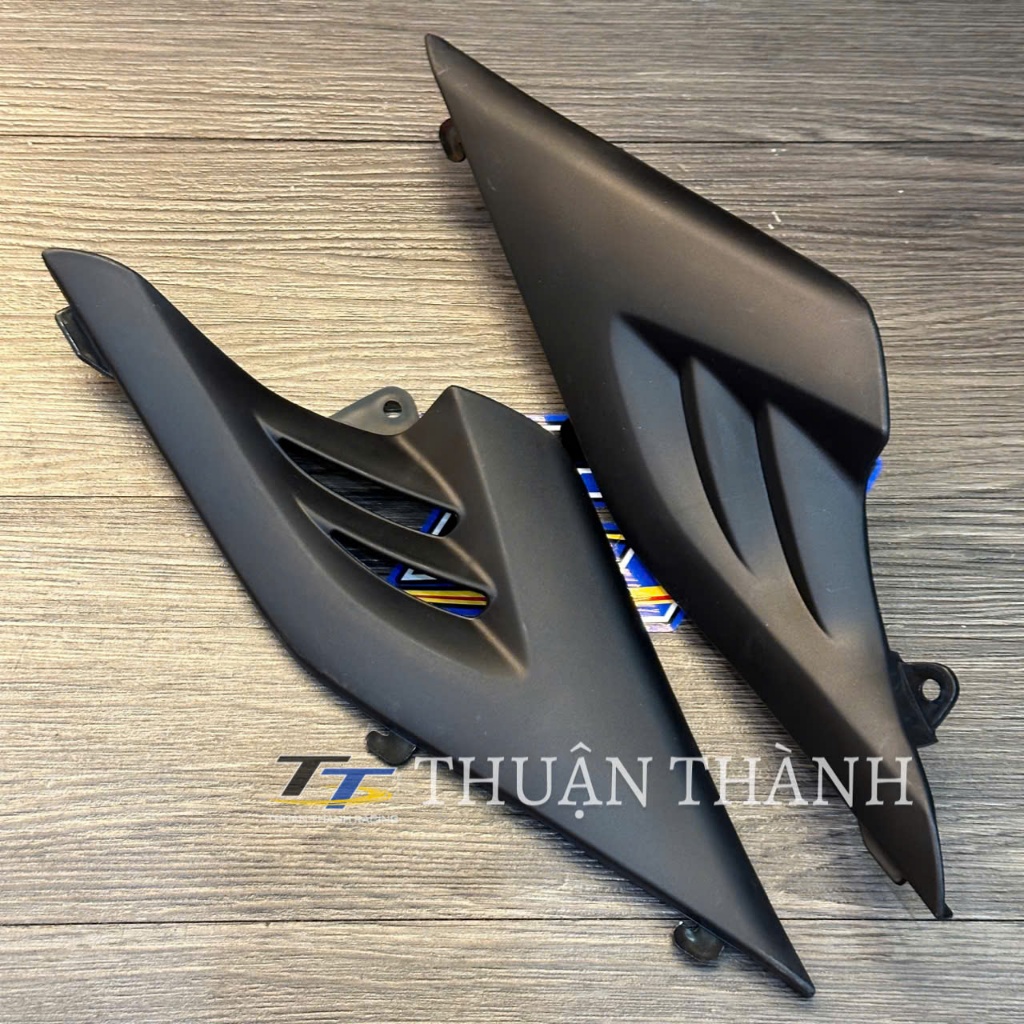 Cánh chim mũ Satria 2000 - ST2K
