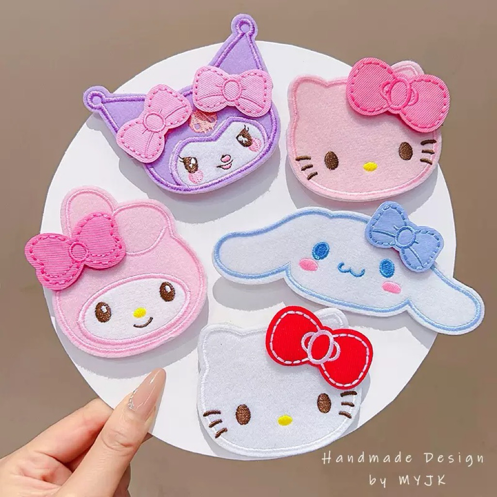 Miếng Dán Mái Hoạt Hình Dễ Thương Nhiều Mẫu – Dán Tóc Makeup Rửa Mặt Tiện Lợ