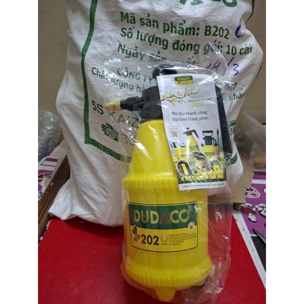 bình xịt loại 2 lít đức đạt (DUDACO)