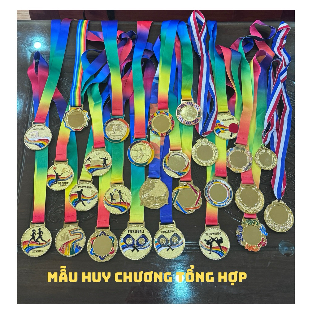 Huy chương thể thao tổng hợp (có VAT), in tem theo yc, có hỗ trợ thiết kế, hc các loại thể thao đa dạng thiết kếs