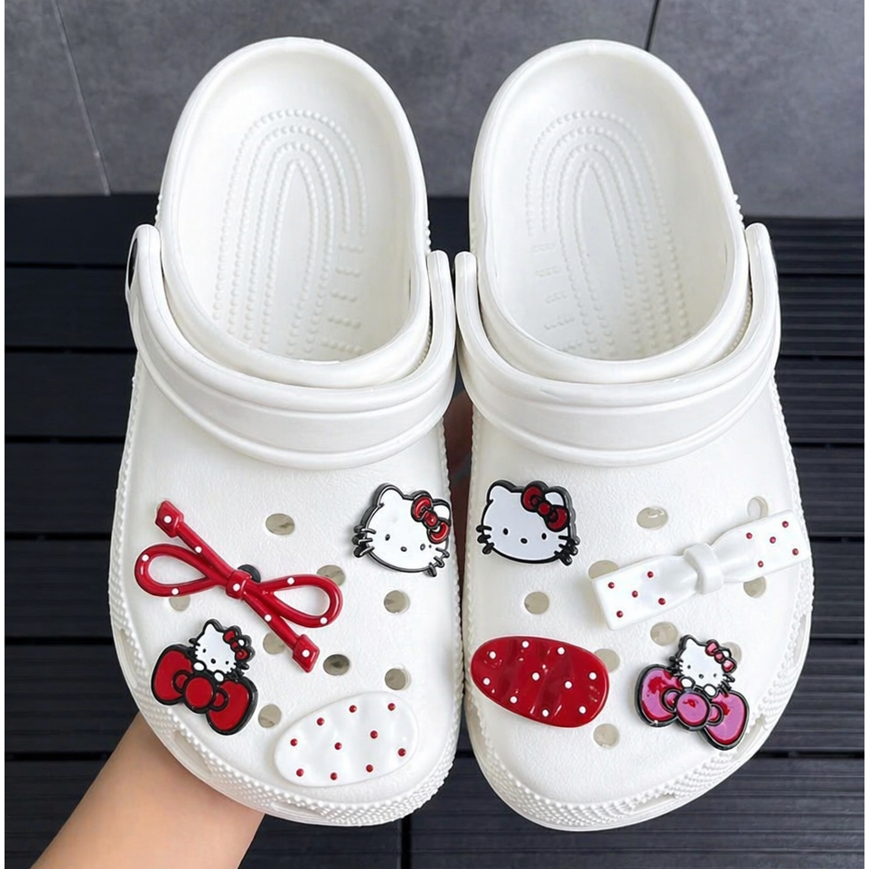 Dép sục không logo tặng charm giá sỉ đế thấp 2-3cm