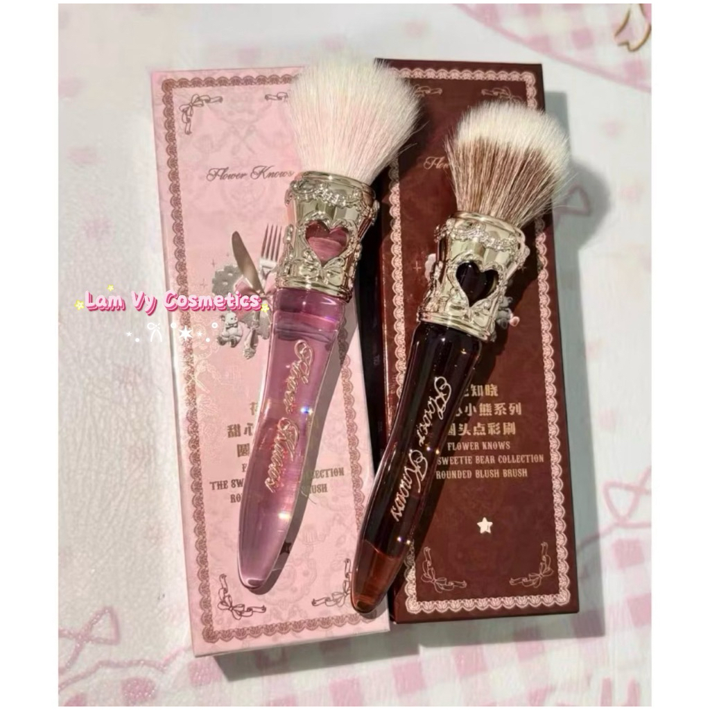 (Sẵn) Cọ đánh má hồng Sweetie Bear Flower Knows Chính hãng