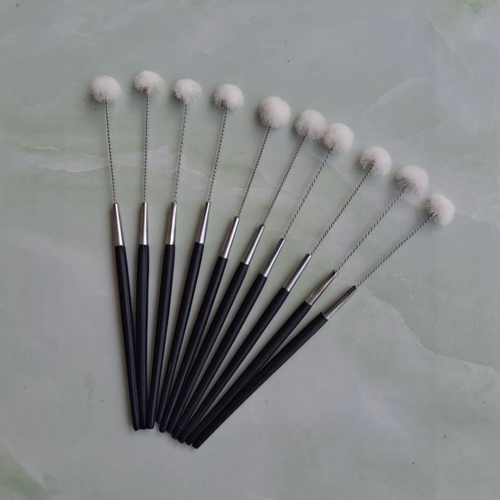 COMBO 10 Cây Tăm Ngoáy Tai LÔNG VỊT CÁN NHỰA