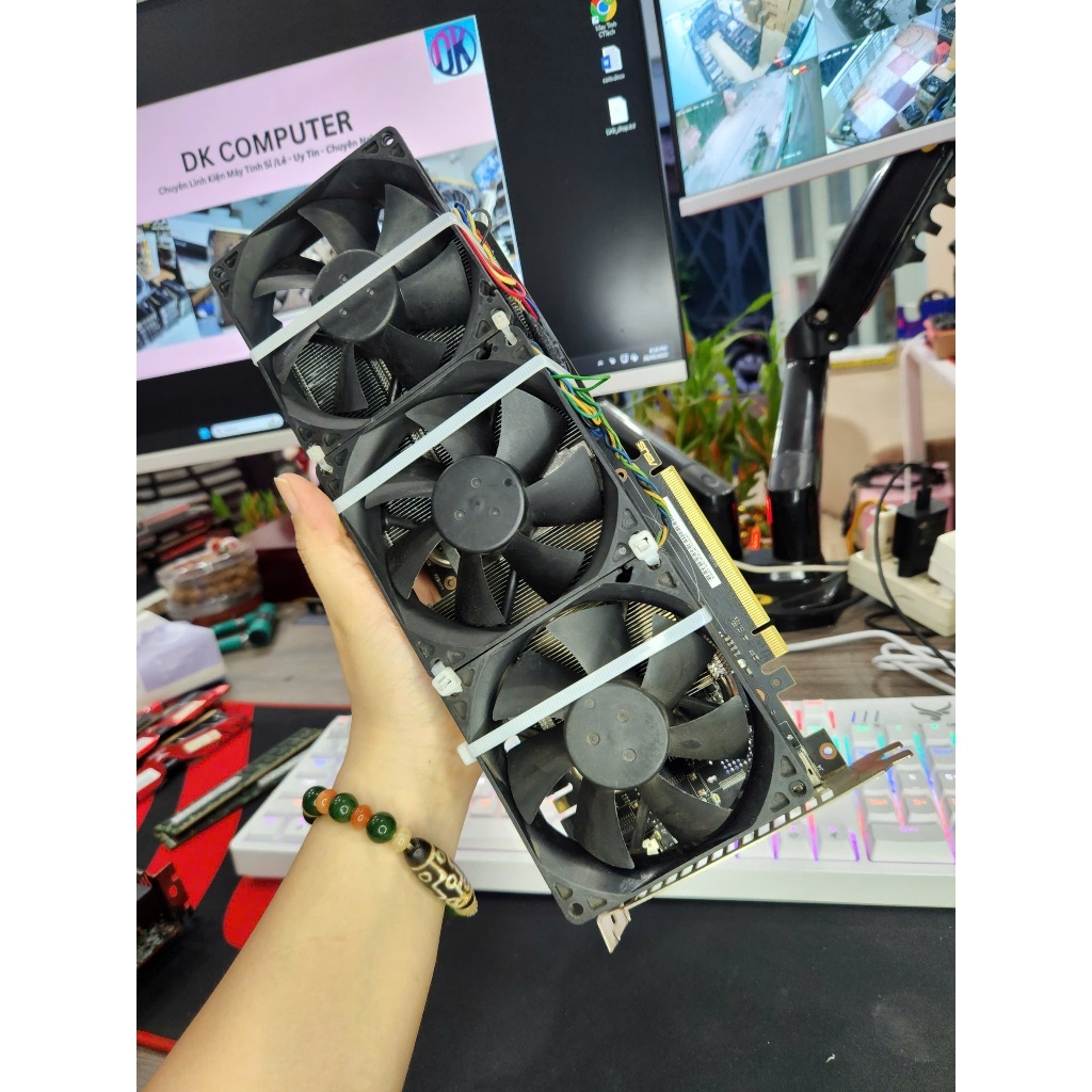 VGA Asus NVIDIA P104 DDR5X 8GB không cổng xuất hình dành cho đào coin