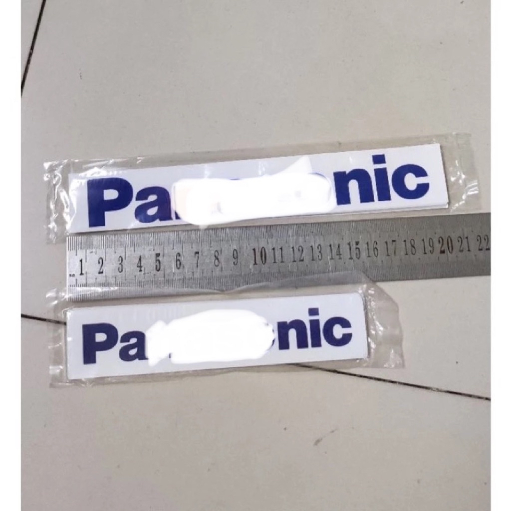 tem đuôi pa****nic