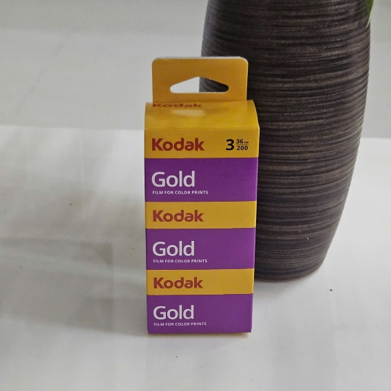 Film Kodak Gold 200 36 kiểu (36ex) indate 2027