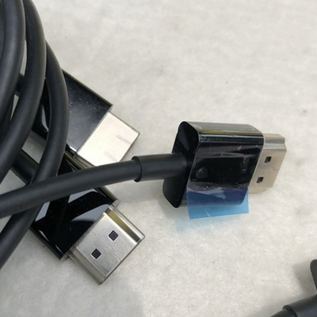 Dây HDMI Apple 1.8m ( Hàng qua sử dụng )