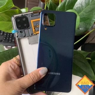 Bộ vỏ sườn samsung M32 zin