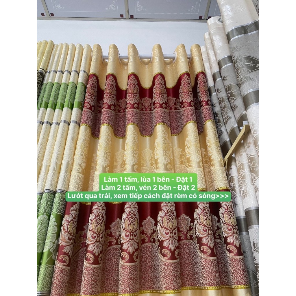 1 TẤM Gấm Hoa Văn Màu Đỏ Đô Phối Vàng Kem-Vén Sang 2 Bên, Lấy Ngang Gấp 2 -> 2.5 Lần Chiều Ngang Cửa để tạo xếp ly