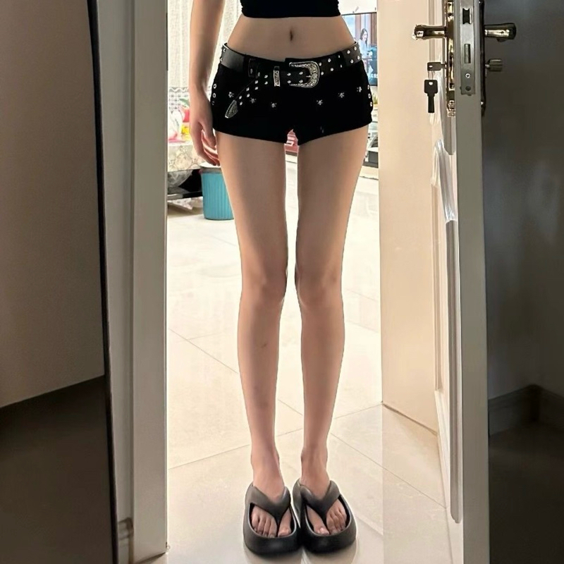 [ẢNH THẬT] SẴN Quần jeans ngắn kèm đai y2k style dáng siêu ngắn hack chân dài màu đen basic có túi co giãn Âu Mỹ cá tính