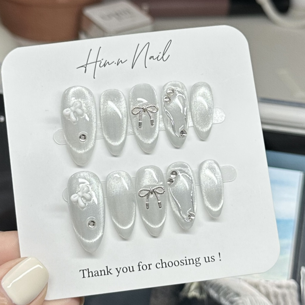 Nail Box mắt mèo tráng gương bạc h087 nail box thiết kế kỷ yếu