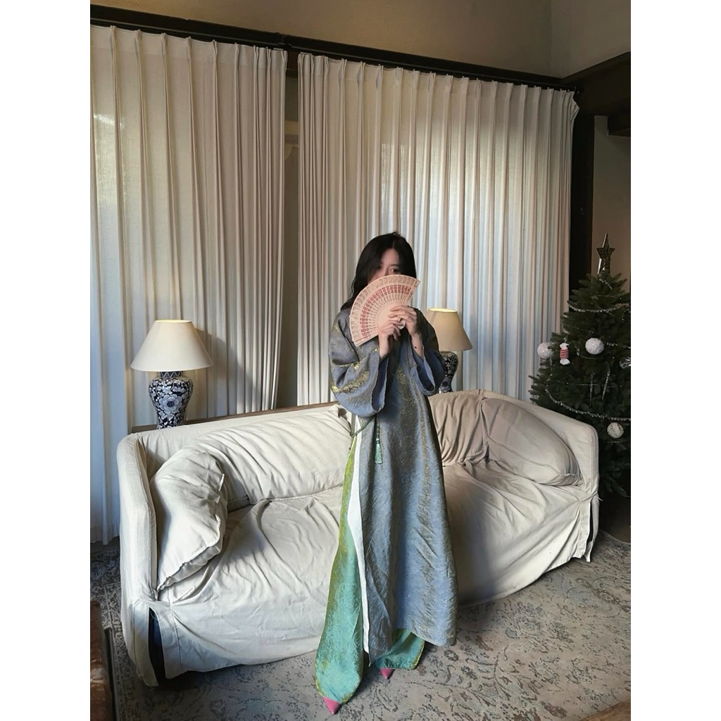 Set Áo Dài Tơ Ánh kim 4 tà phối quần cùng chất_ màu Ghi Đá