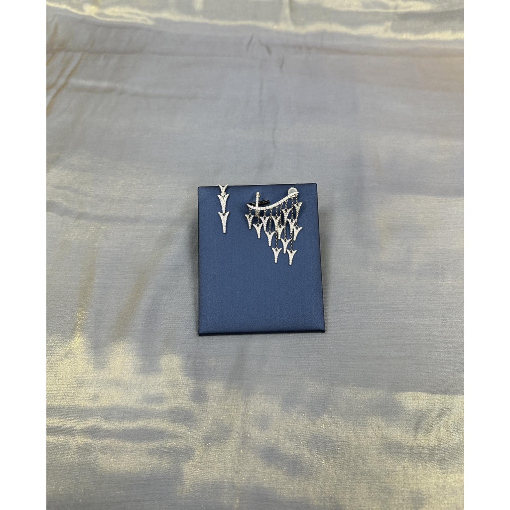 Khuyên Tai Kẹp Vành Tai Hình Đuôi Rồng Đính Đá Độc Đáo Thời Trang Cho Nữ