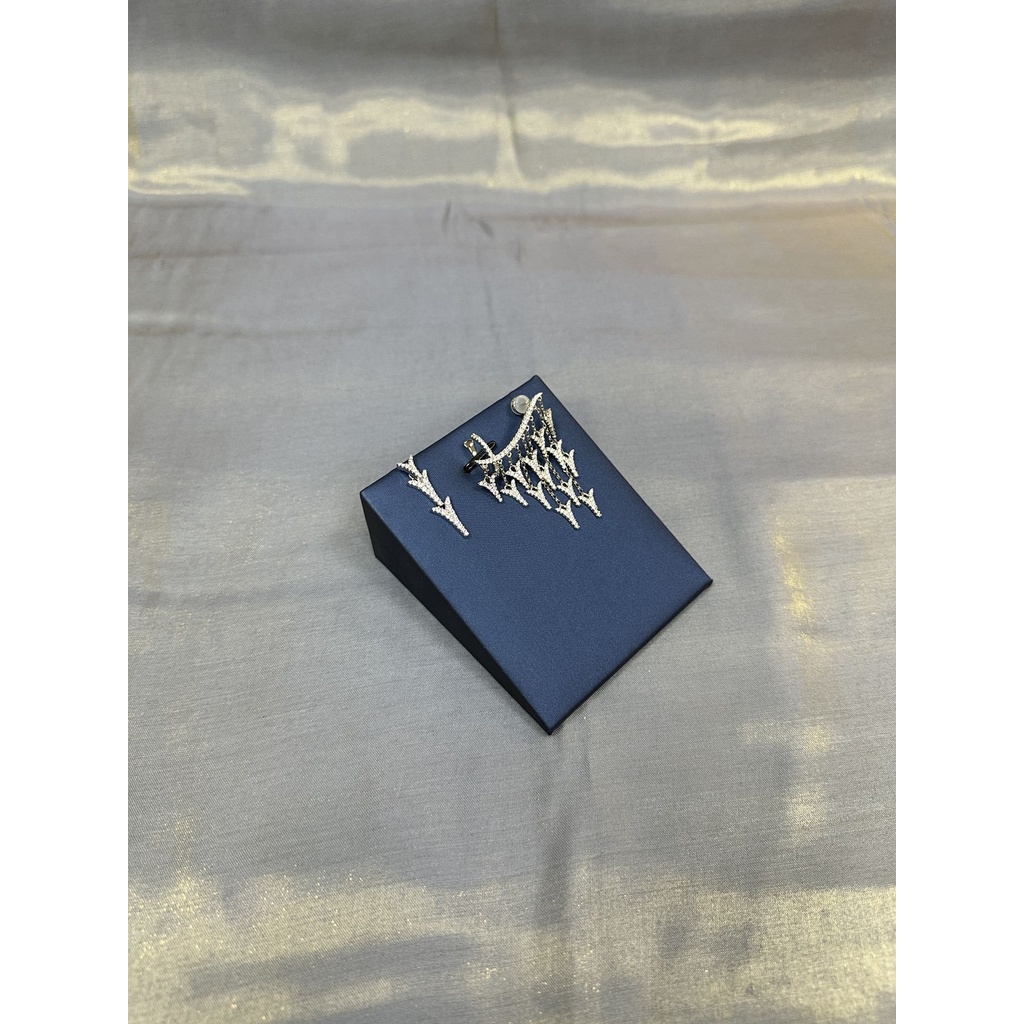 Khuyên Tai Kẹp Vành Tai Hình Đuôi Rồng Đính Đá Độc Đáo Thời Trang Cho Nữ