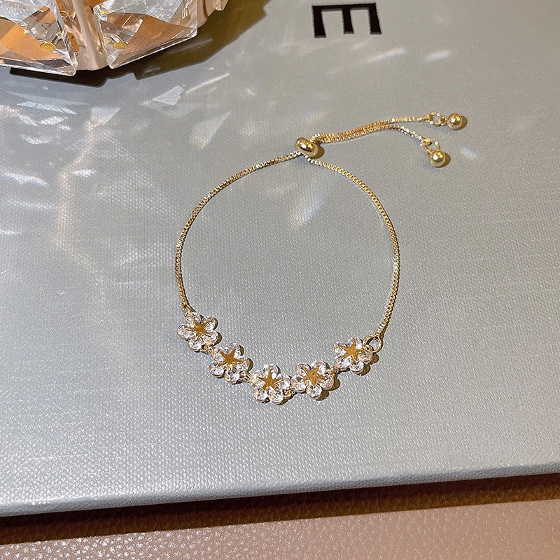 Vòng Tay Hoa Zircon Sang Trọng Cho Nữ
