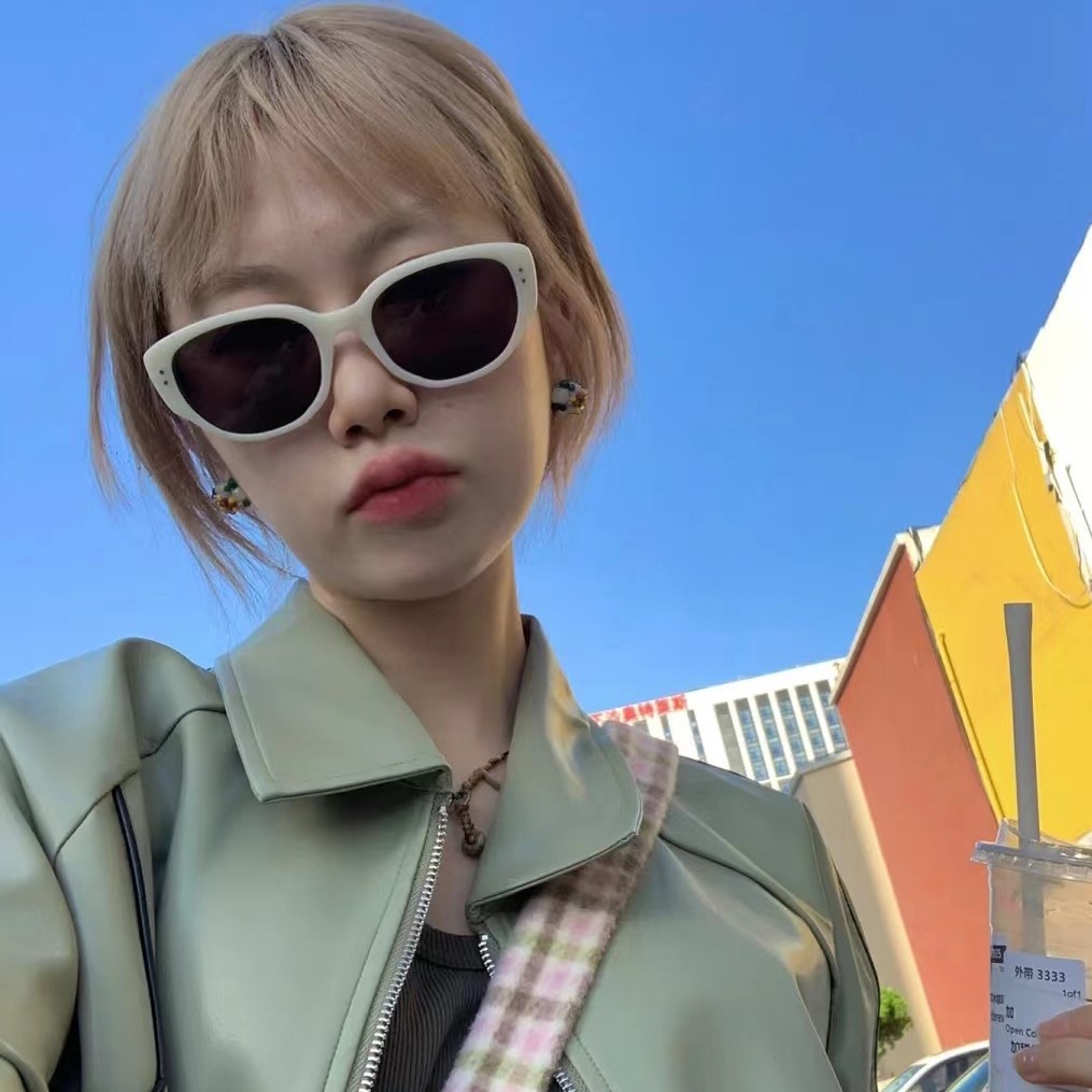 Kính Mát Mắt Mèo Y2K Phong Cách hip hop Thời Trang Hàn Quốc Cho Nam Và Nữ