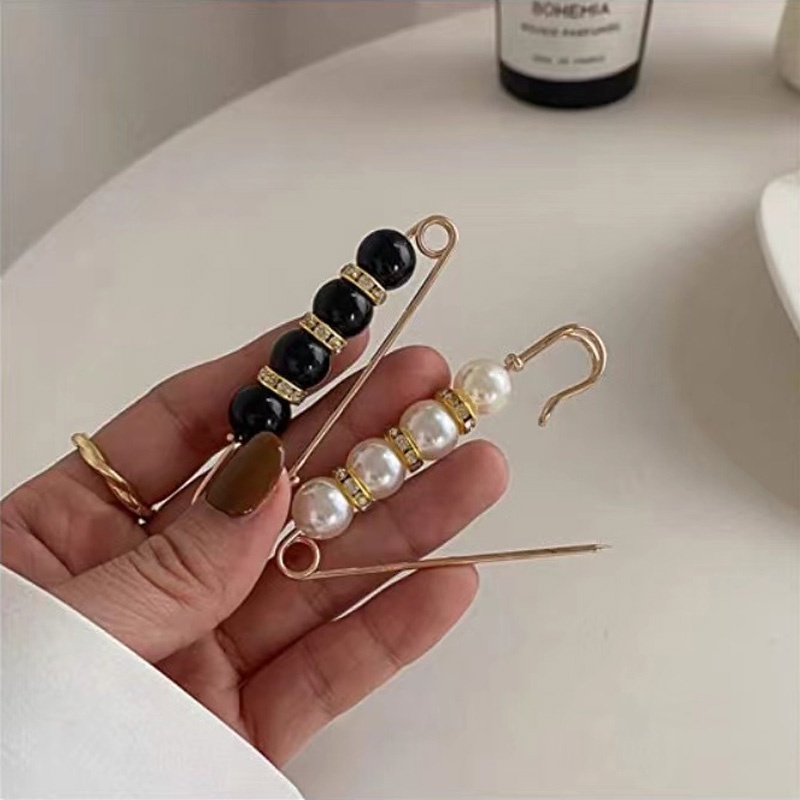 1 Huy Hiệu Cài Áo Đính Ngọc Trai Dễ Thương