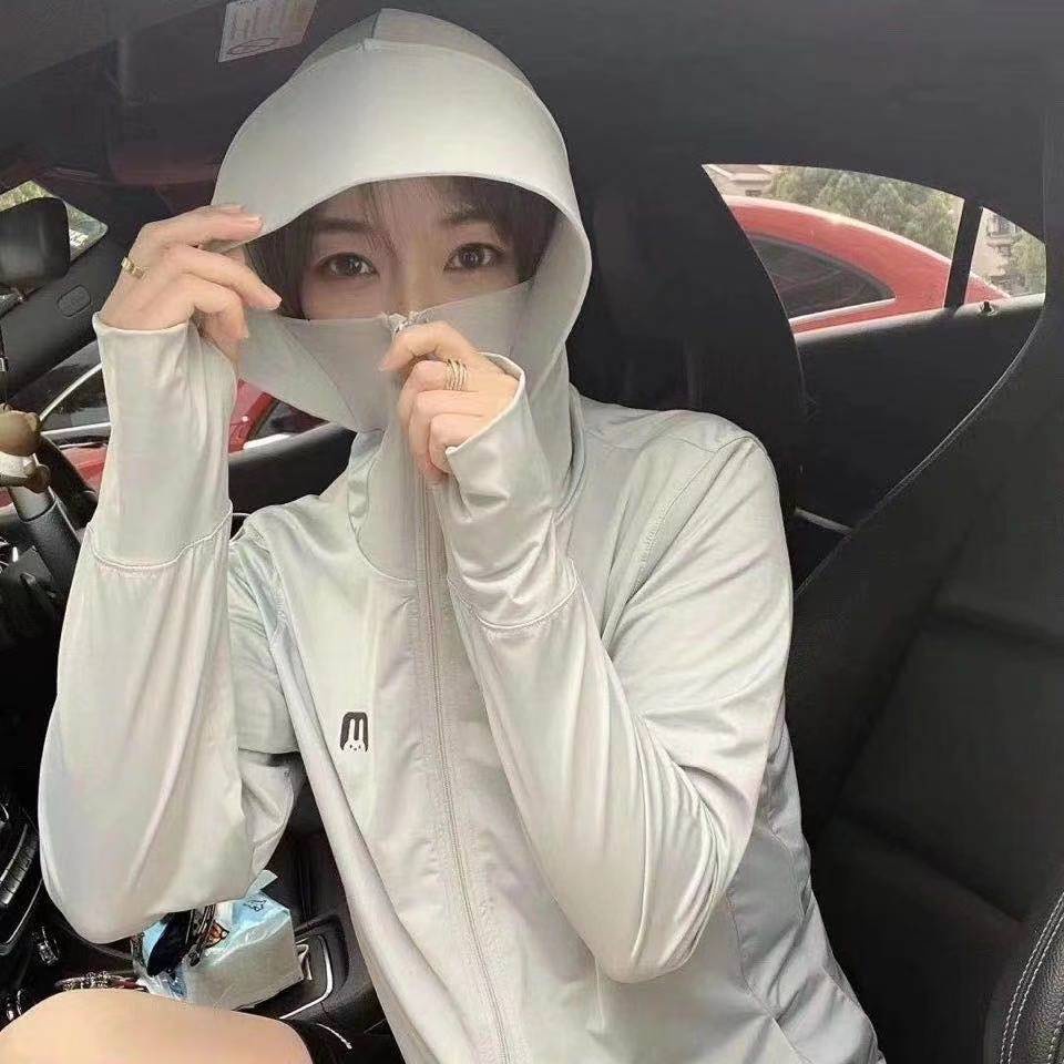 Áo Khoác Chống Nắng Dáng Rộng Bằng Lụa Lạnh Có Mũ Trùm Chống Tia Cực Tím Phong Cách | BigBuy360 - bigbuy360.vn