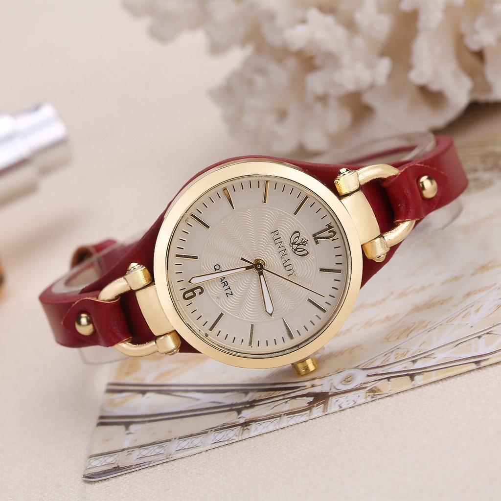 Đồng Hồ Quartz Nữ Dây Da Mảnh Đinh Tán Đơn Giản