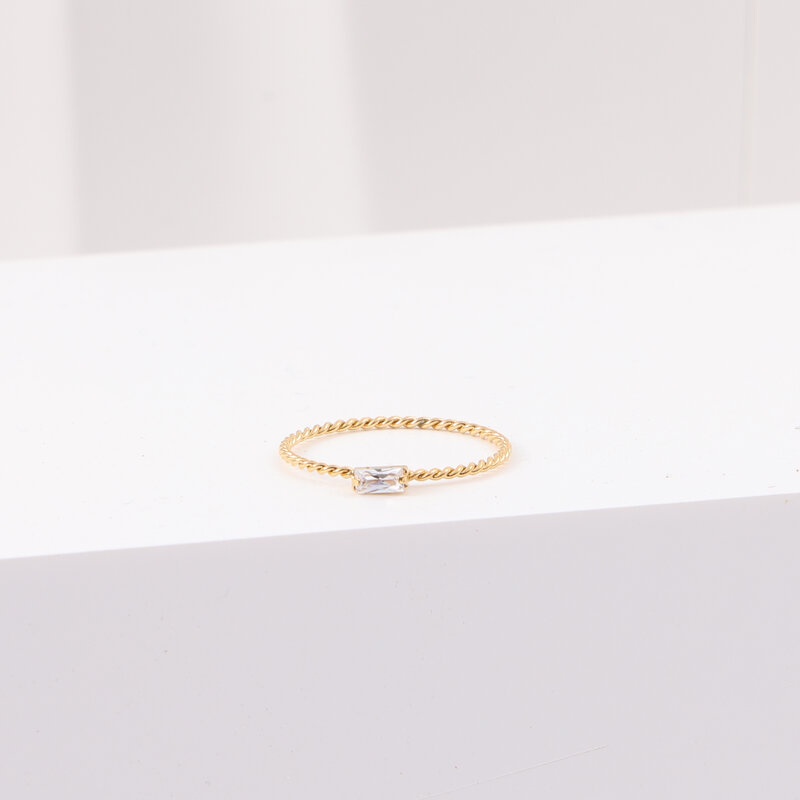 Nhẫn Mạ Vàng 18k Đính Đá Zircon Sang Trọng