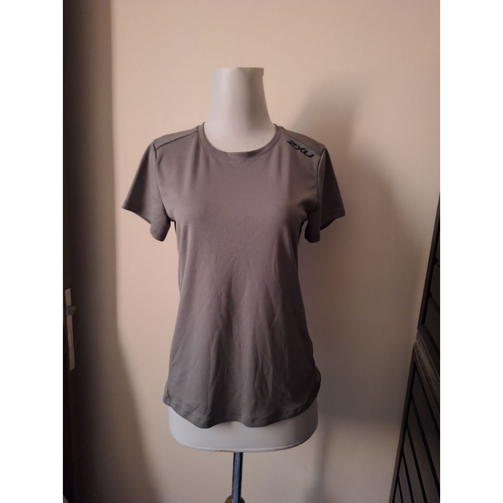 Áo thun thể thao nữ 2XU size S