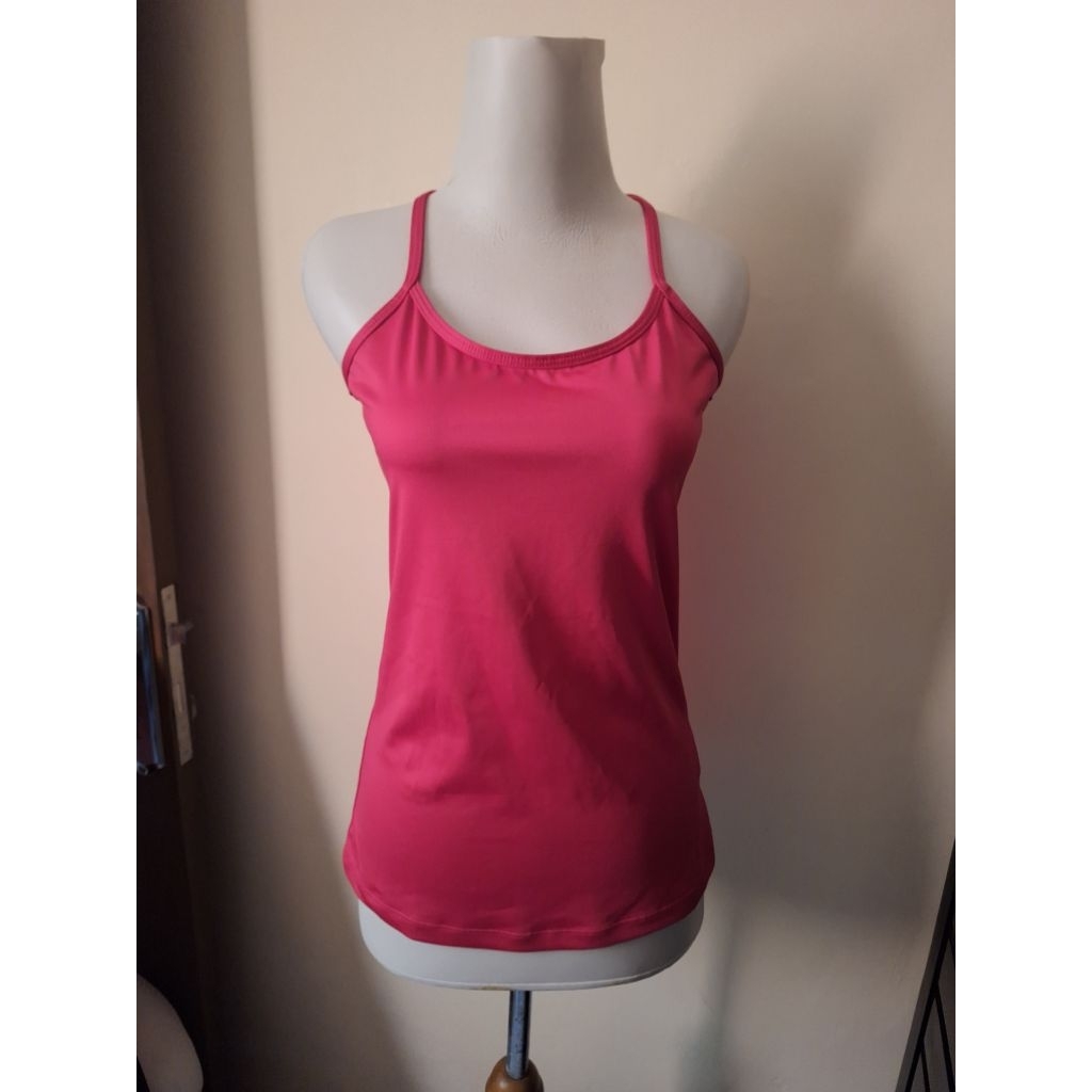 Xe tăng thể thao nữ 2XU size M