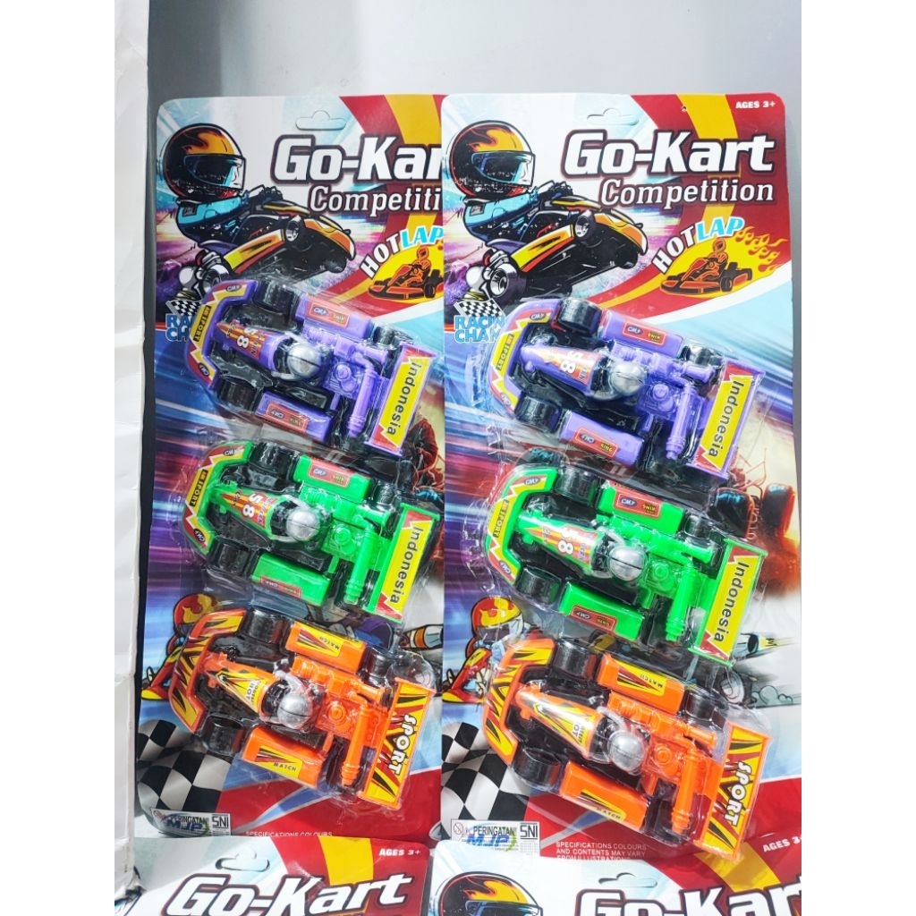 Bộ xe đồ chơi trẻ em Gokart Car Board Chứa 3 chiếc Bộ xe đua Xe đua Go-Kart