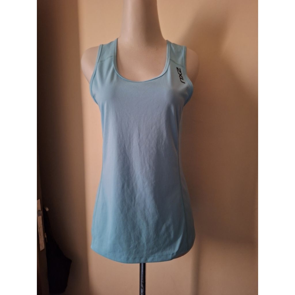 Xe tăng thể thao nữ 2XU size S