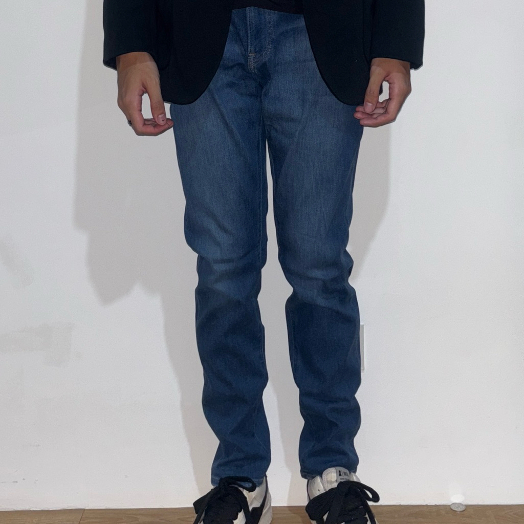 UNIQLO - Quần Jean Ezy