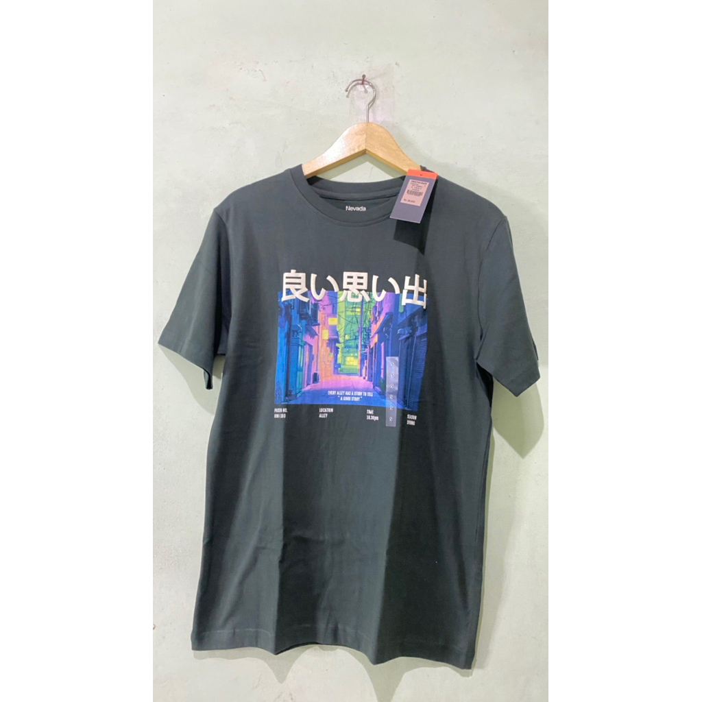 Áo thun thương hiệu Nevada size s màu xanh đậm