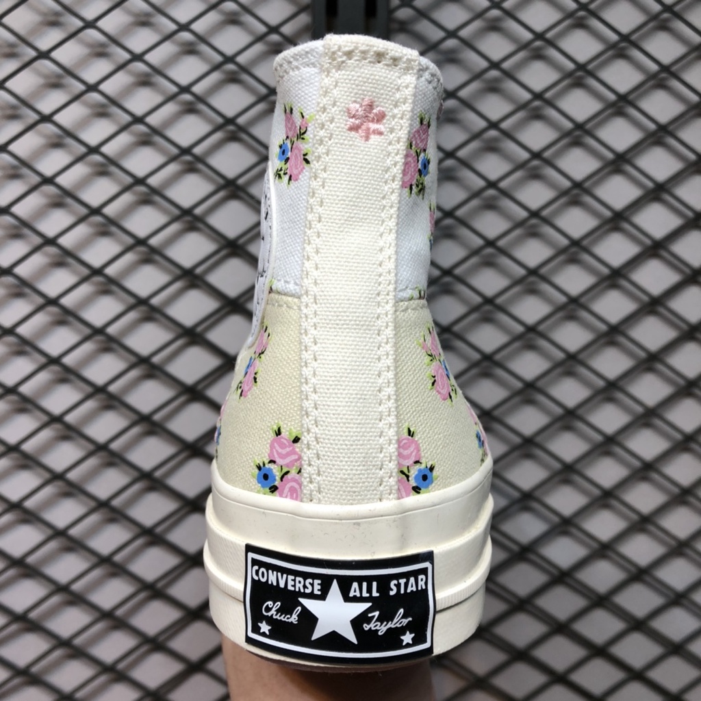 Giày Converse Vải Canvas Thêu Hoa Nhỏ Xinh Thời Trang Mùa Xuân 1970s Cho Nữ