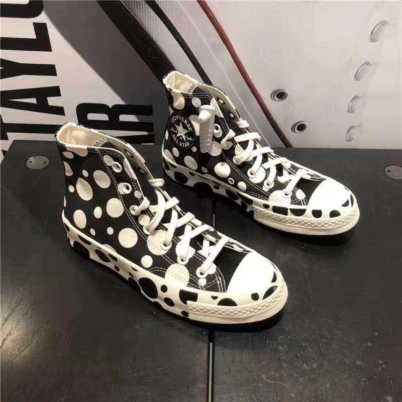 Giày Sneaker Converse Cổ Cao Họa Tiết Chấm Bi Cá Tính