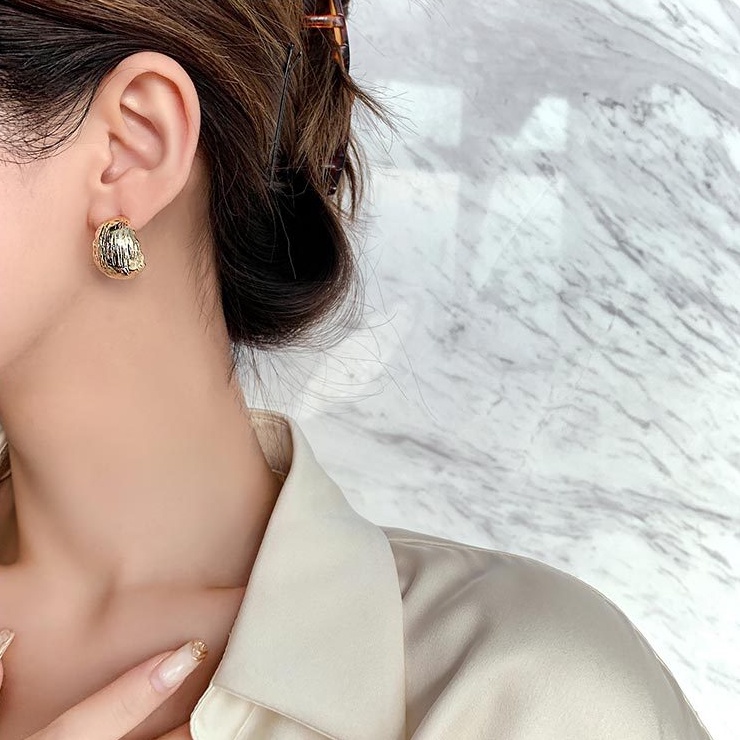 Thời trang sang trọng kim loại C hình bông tai thích hợp cong cá tính đồ trang trí / Khuyên Tai