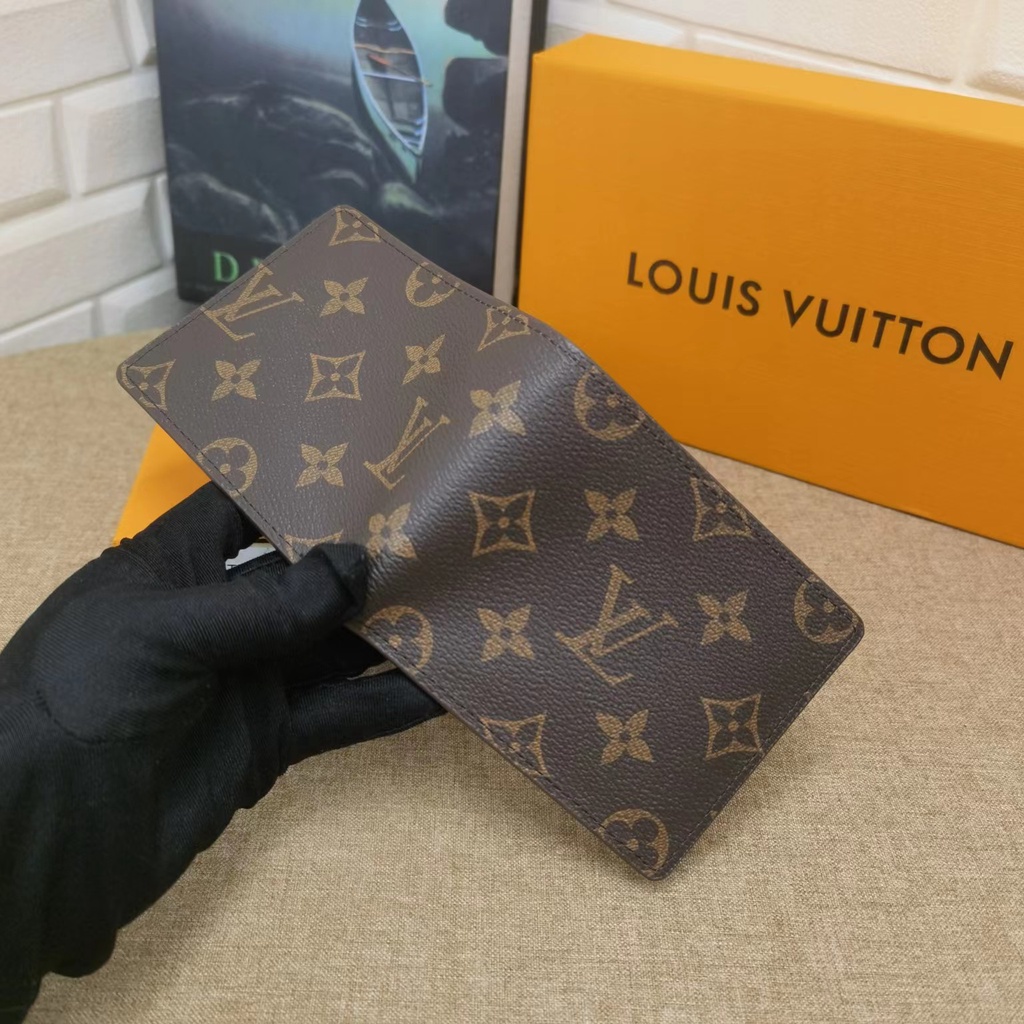 Ví Louis Vuitton LV Dáng Ngắn Phối Kẹp Cá Tính Cho Nam