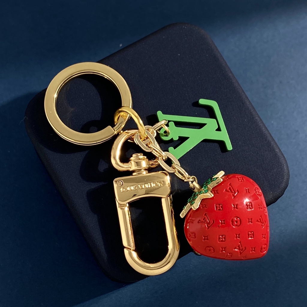 Móc Khóa Hình Trái Dâu Đỏ 2023 Thời Trang Dành Cho Nữ
