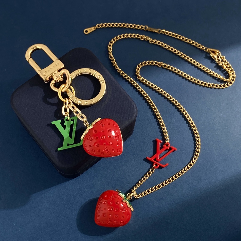Móc Khóa Hình Trái Dâu Đỏ 2023 Thời Trang Dành Cho Nữ