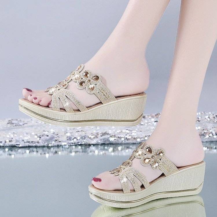 Dép Xỏ Ngón Đế Dày Hở Ngón Đính Đá Kim Sa Lấp Lánh Phong Cách Mới Mùa Hè Dành Cho Bạn Nữ