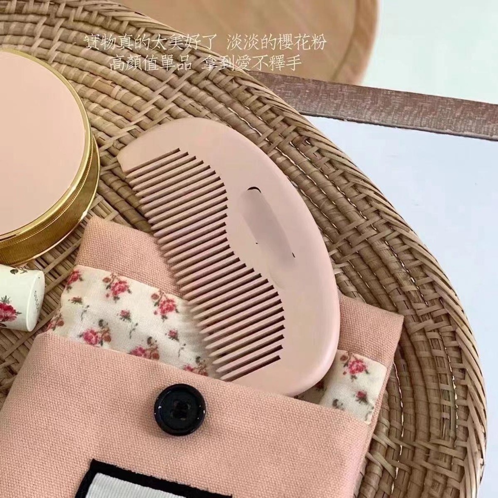 Lược Gỗ Đào mini Cầm Tay Phong Cách gucci Màu Hồng Đào li jiaqi Khuyến Nghị Làm Quà Tặng Cho Học Sinh