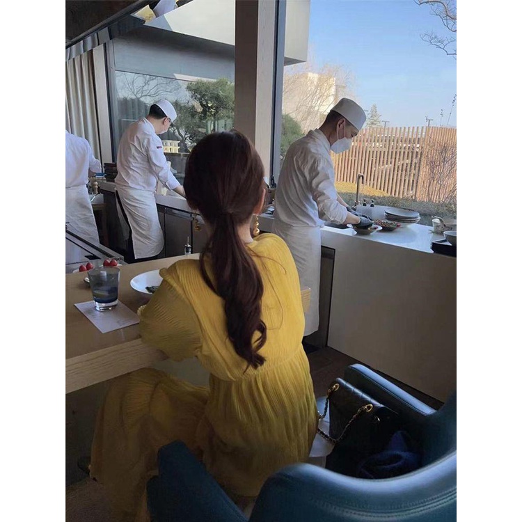 Đầm Xòe Eo Cao Tay Dài Rút Dây Màu Vàng Phong Cách Cổ Điển Thời Trang Mùa Xuân 2023 Cho Nữ